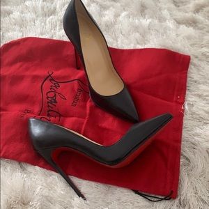 Christian Louboutin So Kate 120 black